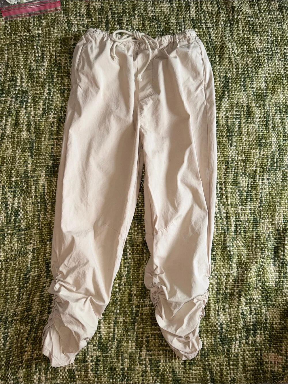 Free People | New Light Parachute Jogger Pants Summer Khaki size XS